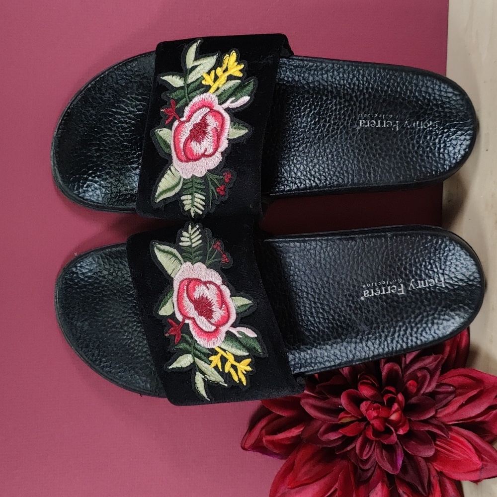 Henry Ferrera velvet slides